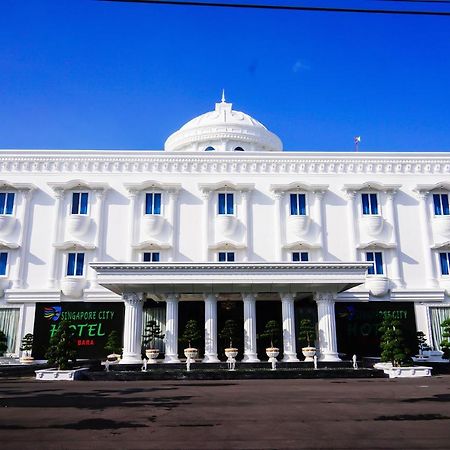 Singapore City Hotel Batu Bara Sungaibalai Ngoại thất bức ảnh