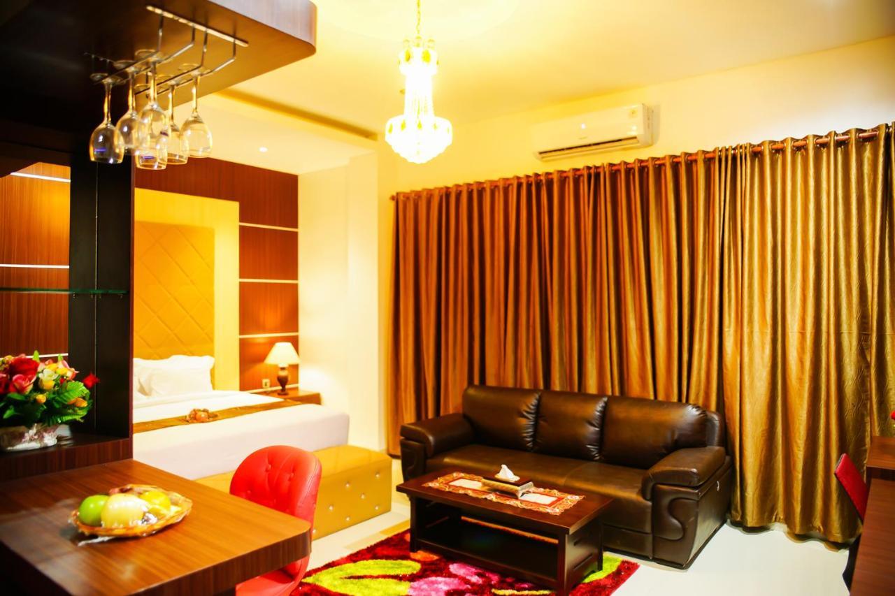 Singapore City Hotel Batu Bara Sungaibalai Ngoại thất bức ảnh