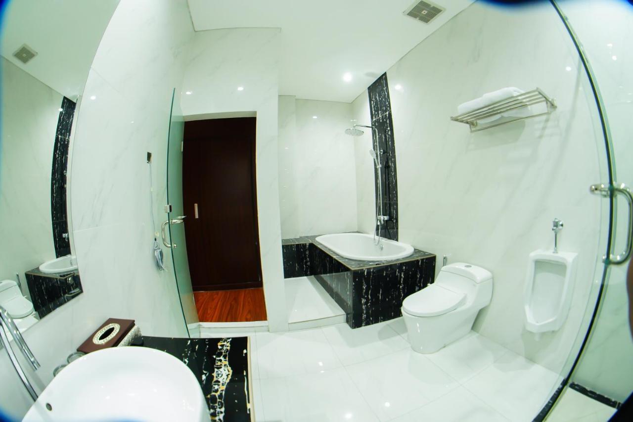 Singapore City Hotel Batu Bara Sungaibalai Ngoại thất bức ảnh