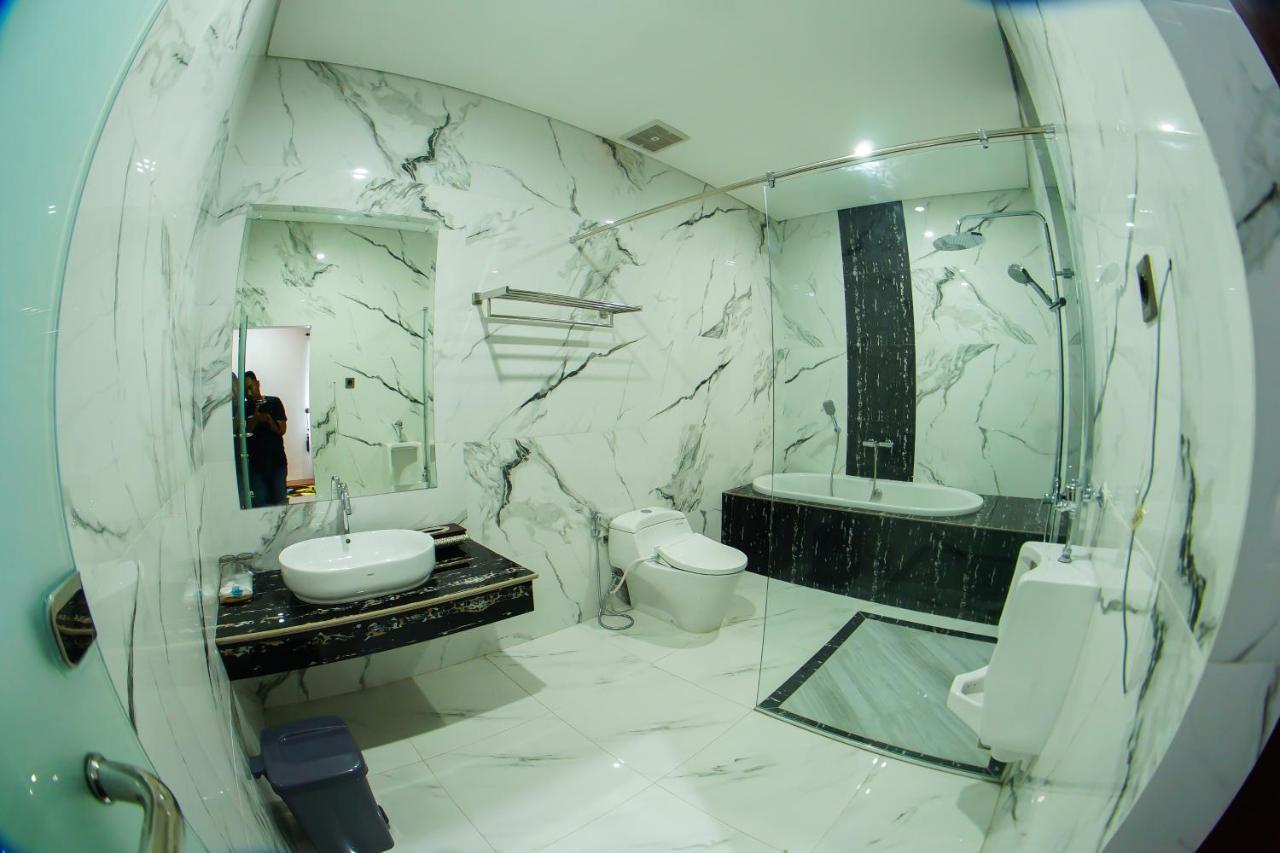 Singapore City Hotel Batu Bara Sungaibalai Ngoại thất bức ảnh